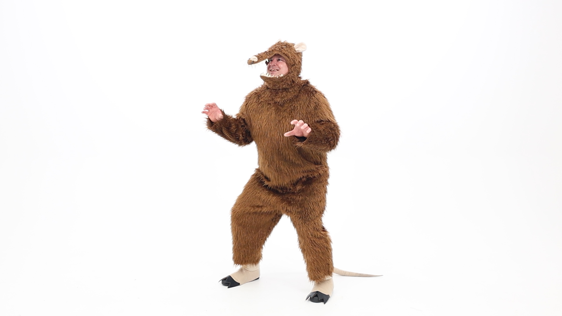 If you're a fan of The Princess Bride then you're going need this costume. Our Adult Plus Size Rodent of Unusual Size Costume is the perfect fun and furry look for some epic Halloween adventures.